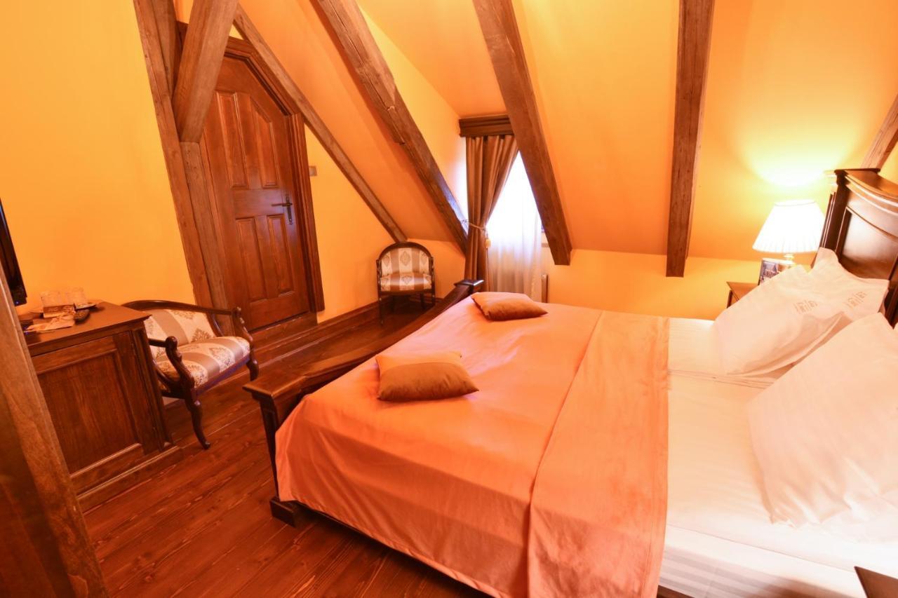 Hotel Casa Georgius Krauss Sighişoara Exterior foto